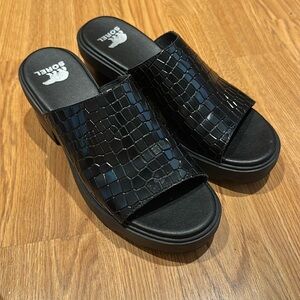 SOREL Joanie slide sandals, Sz 8